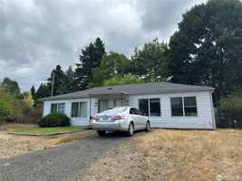 featured image of 404 N 13th St