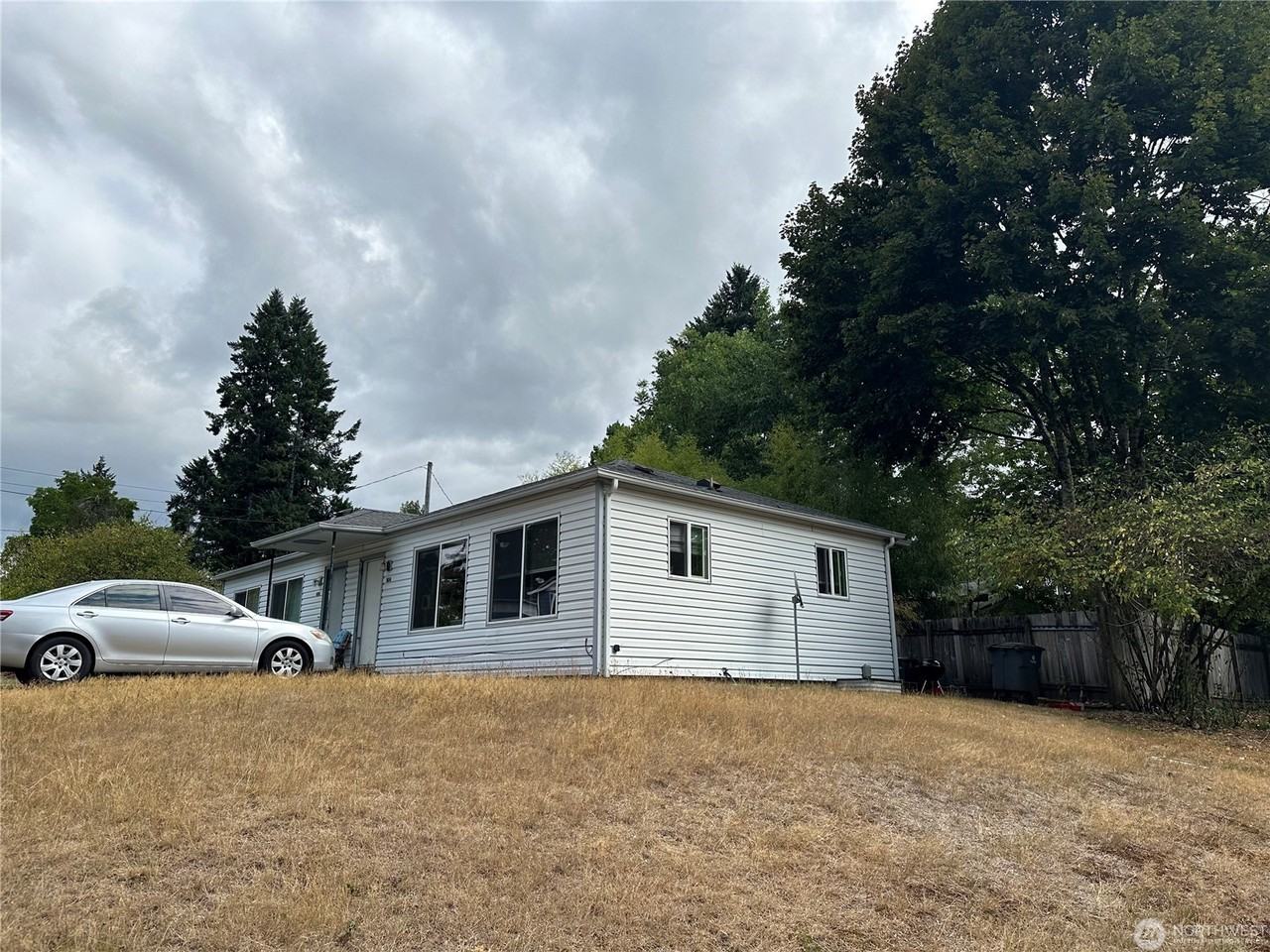 404-406 N 13Th St - Photo 2 of 9