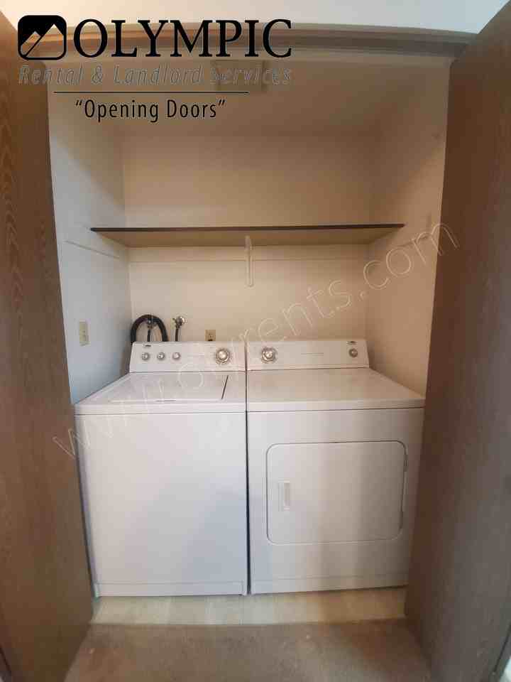 7512 Trails End Dr Se - Photo 7 of 12