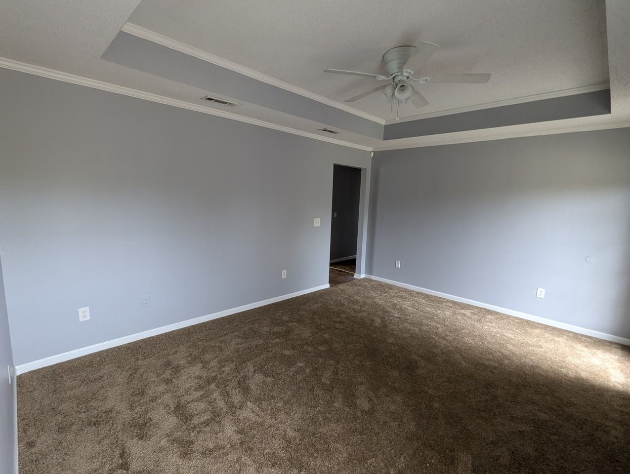 215 Bridgemont Way - Photo 3 of 30