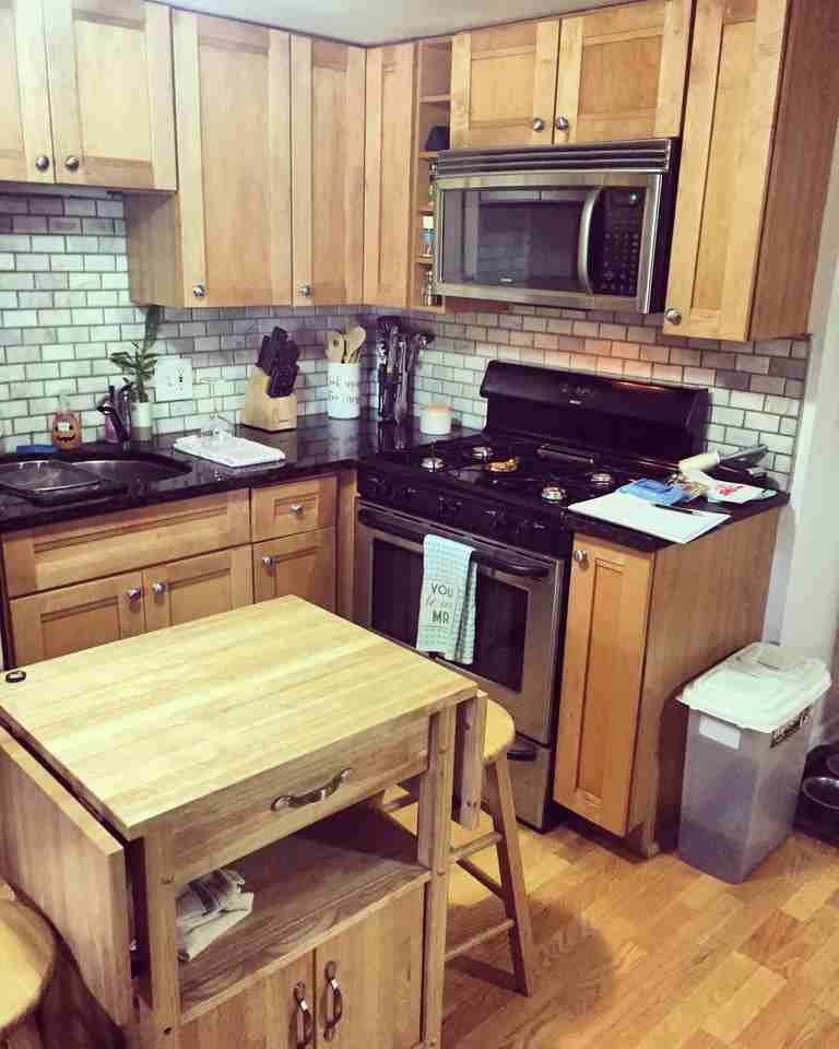 267 Lexington St #1 - Photo 2 of 10