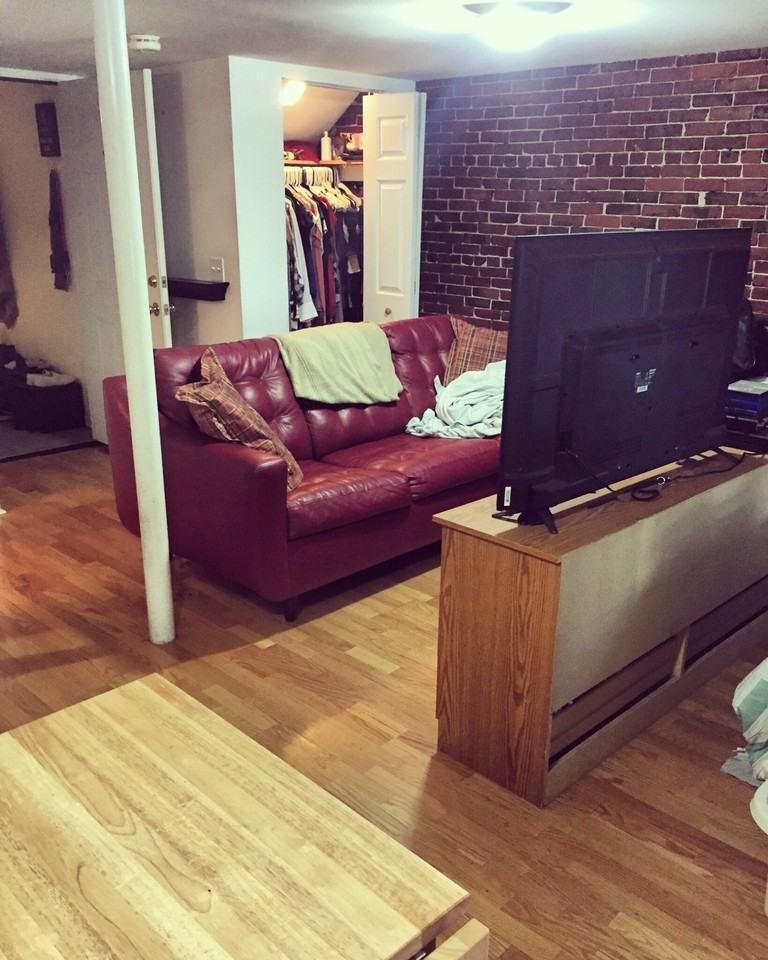 267 Lexington St #1 - Photo 3 of 10
