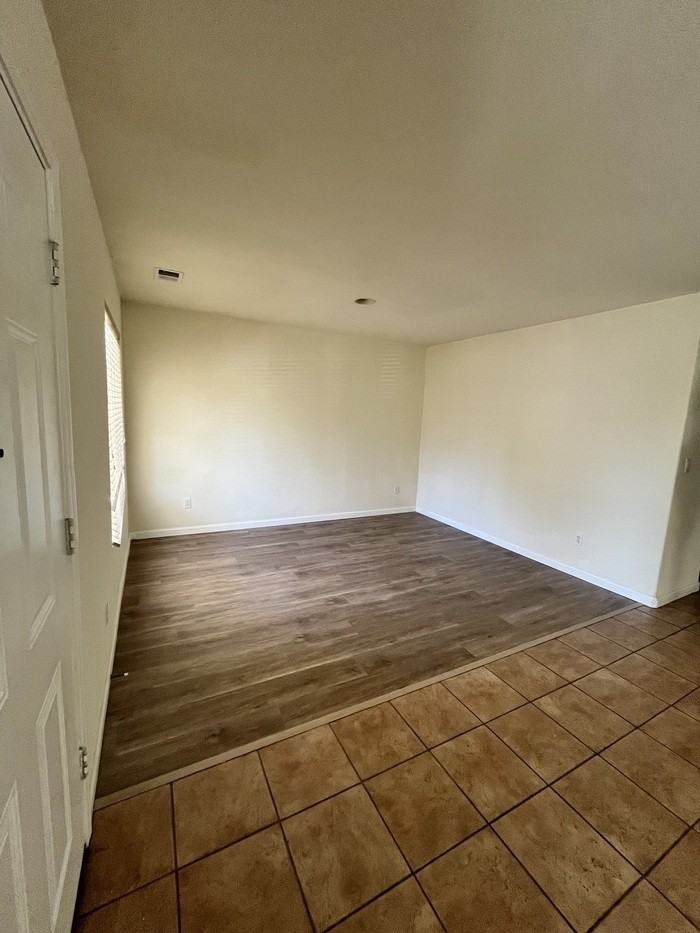 10078 Berryessa Dr - Photo 2 of 21