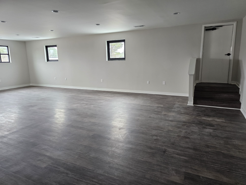 1740 Grassland Pkwy - Photo 3 of 3