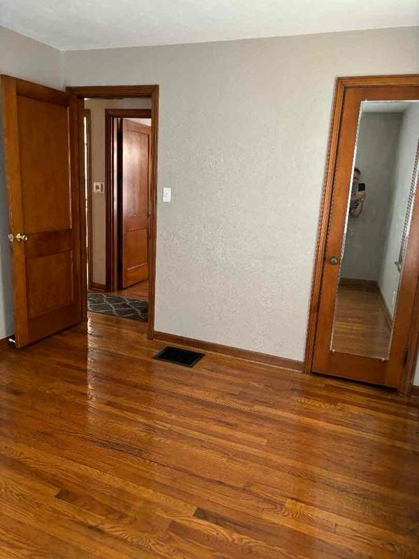 878 W 10th Ave - Photo 7 of 21