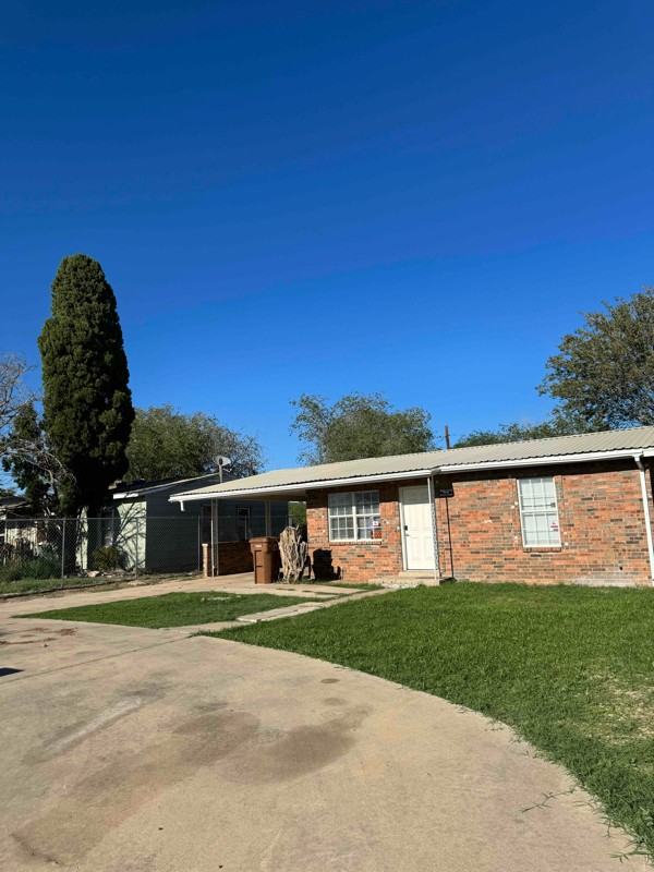 706 Ohio St - Photo 3 of 6