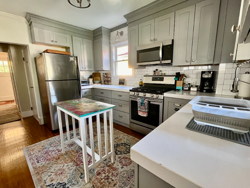 1805 Baker Ave - Photo 5 of 33