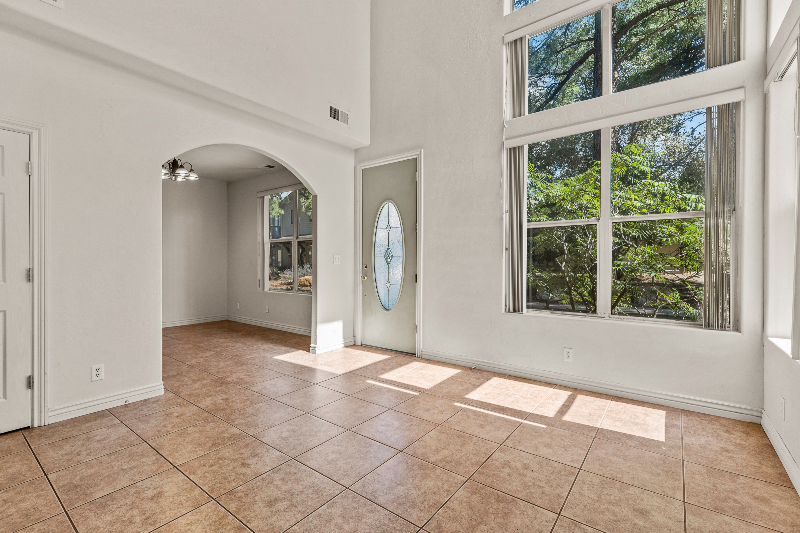 1378 E Hatcher Dr - Photo 5 of 20