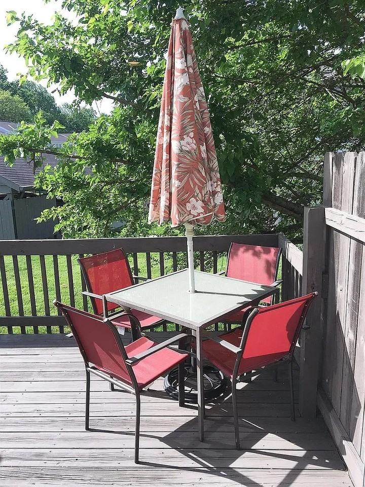 10851 Lakehurst Ct #10851 - Photo 3 of 21