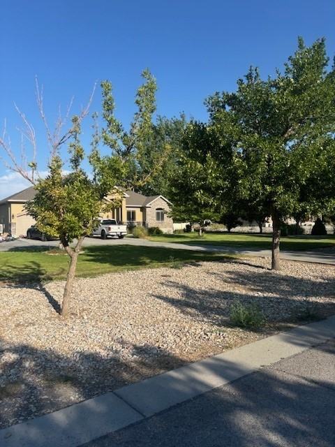 416 N Wrathall Cir #416 - Photo 2 of 15