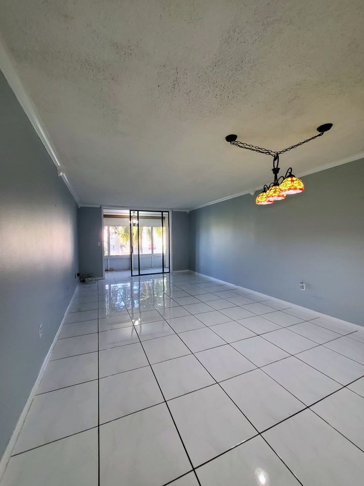 1820 Sw 81st Ave #3301 - Photo 6 of 17