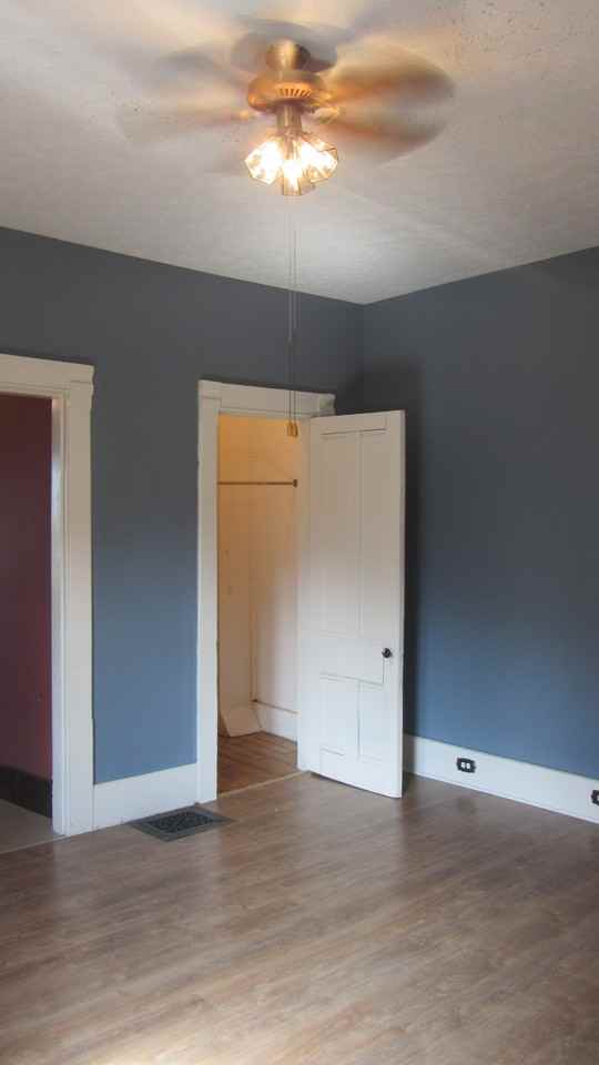 316 3rd St Ne #316 - Photo 7 of 20