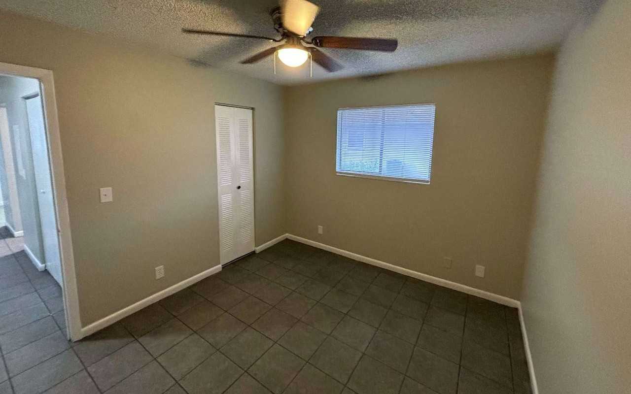 3855 NW HUNTSBORO 103 - Photo 7 of 11