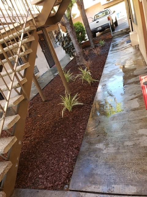 7052 Friends Avenue - Photo 5 of 14