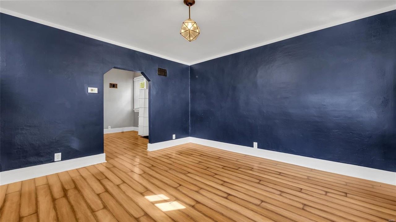 6622 Crest Ave - Photo 2 of 21