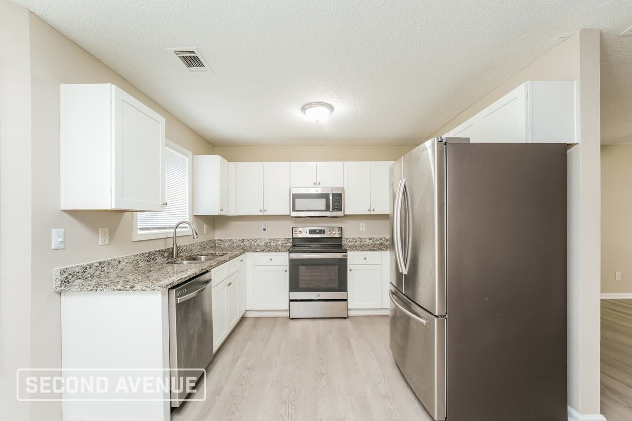 3673 Walnut Creek Way - Photo 7 of 28