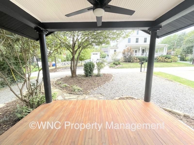 66 Mildred Ave - Photo 2 of 15