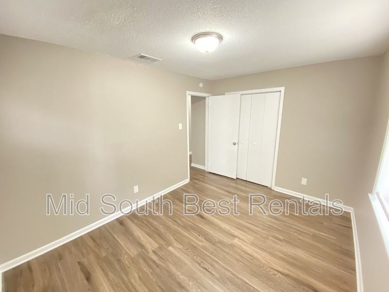 1935 Warner Ave - Photo 6 of 10