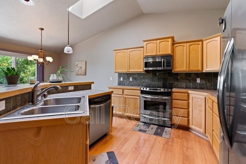5211 S Myrtle Ln - Photo 6 of 20