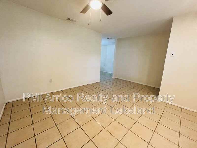 1207 Robert King High Dr - Photo 2 of 13