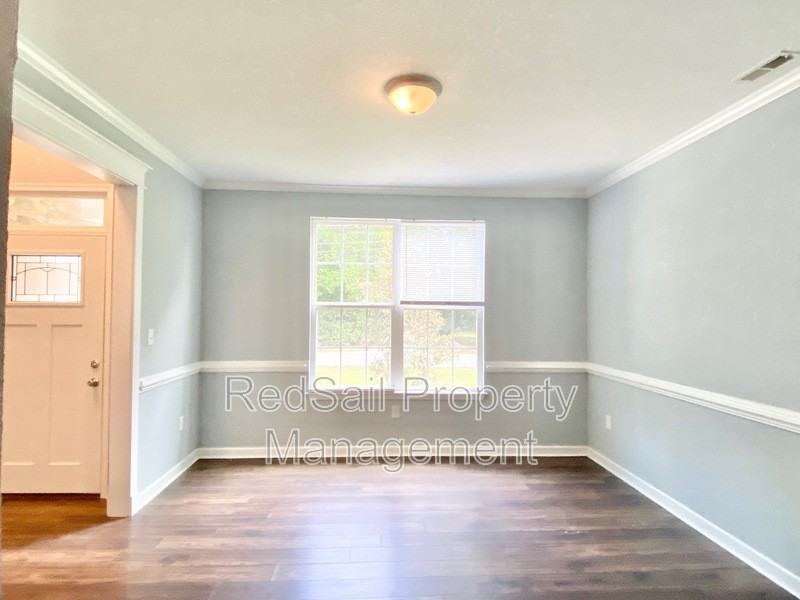 465 Menchville Rd S - Photo 3 of 26