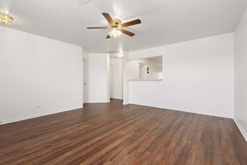2112 Saint Lucia Calle - Photo 6 of 34