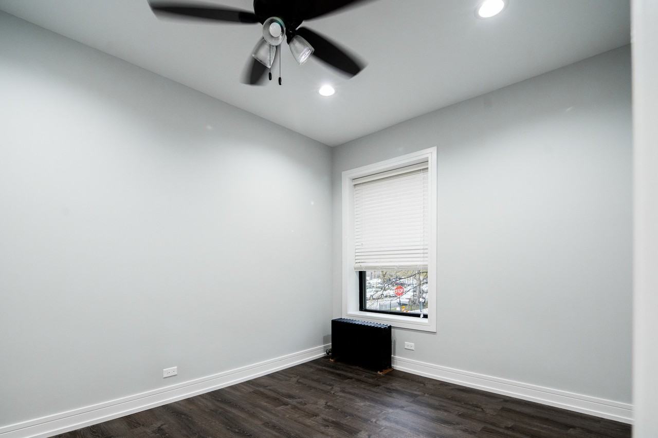 6100-6118 N Winthrop Ave - Photo 5 of 44