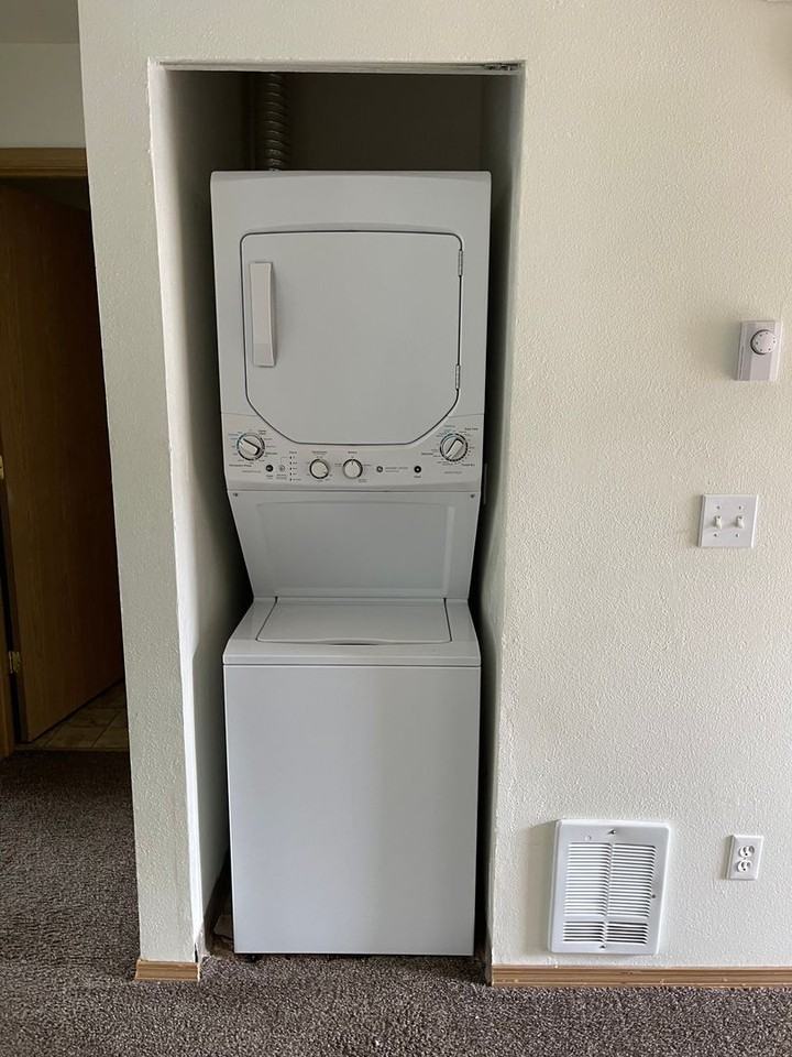 Maplewood - Photo 5 of 12