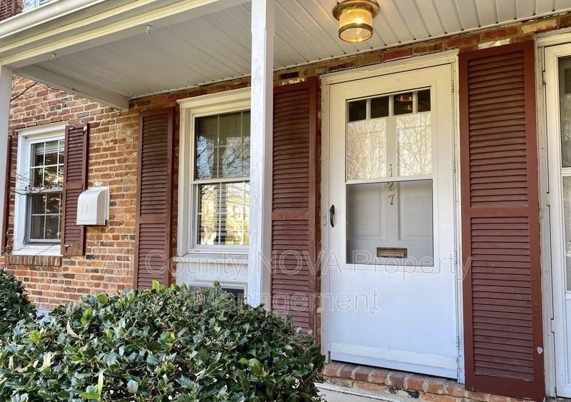 127 Talbott Street #127 - Photo 3 of 25