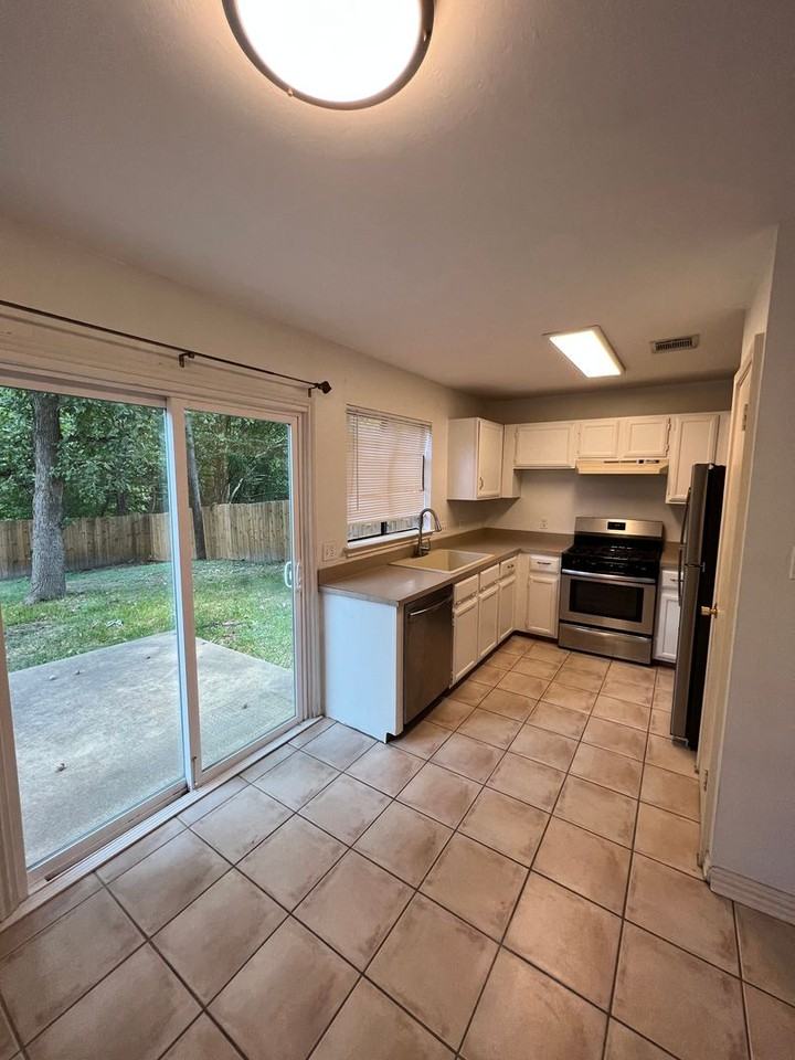 12311 Little Fatima Lane - Photo 2 of 16