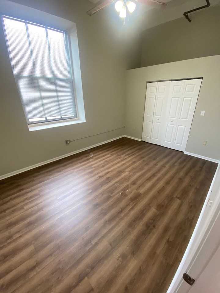 Lofts at 415 - Photo 5 of 15