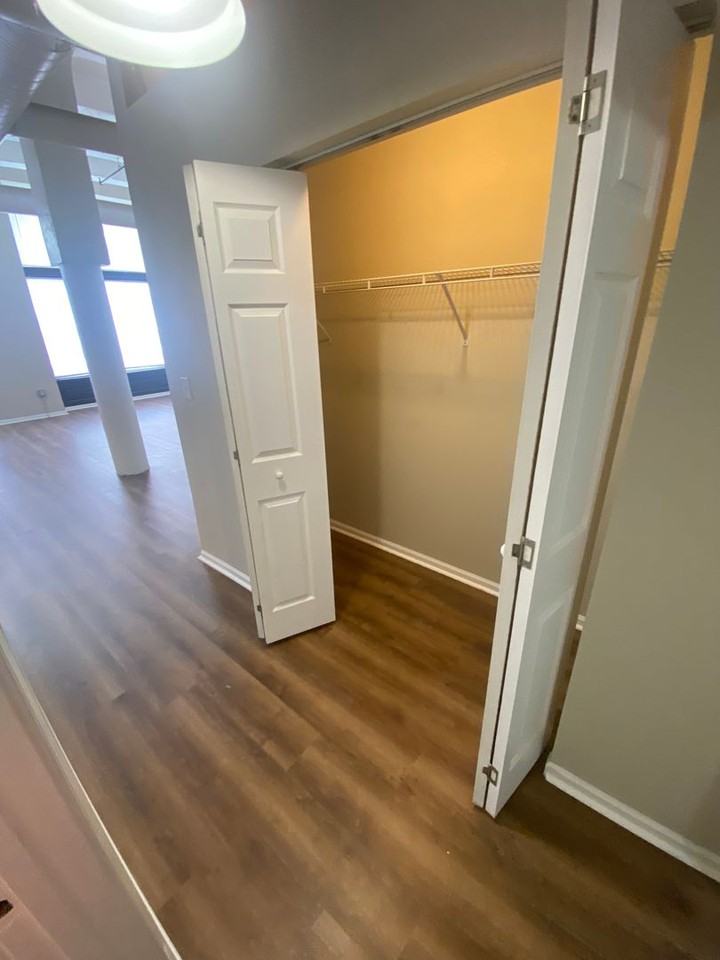 Lofts at 415 - Photo 7 of 15