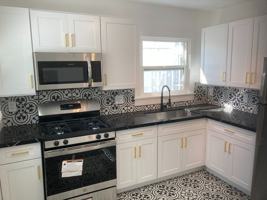 featured image of 5139 Melrose Ave