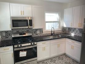 5139 Melrose Ave / - Photo 1 of 1