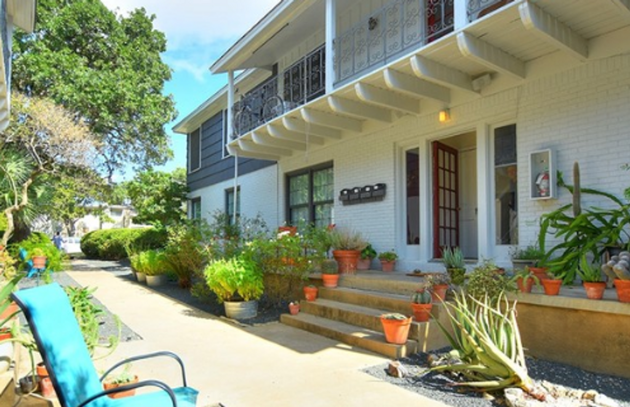 1311 Norwalk Ln #G - Photo 4 of 8