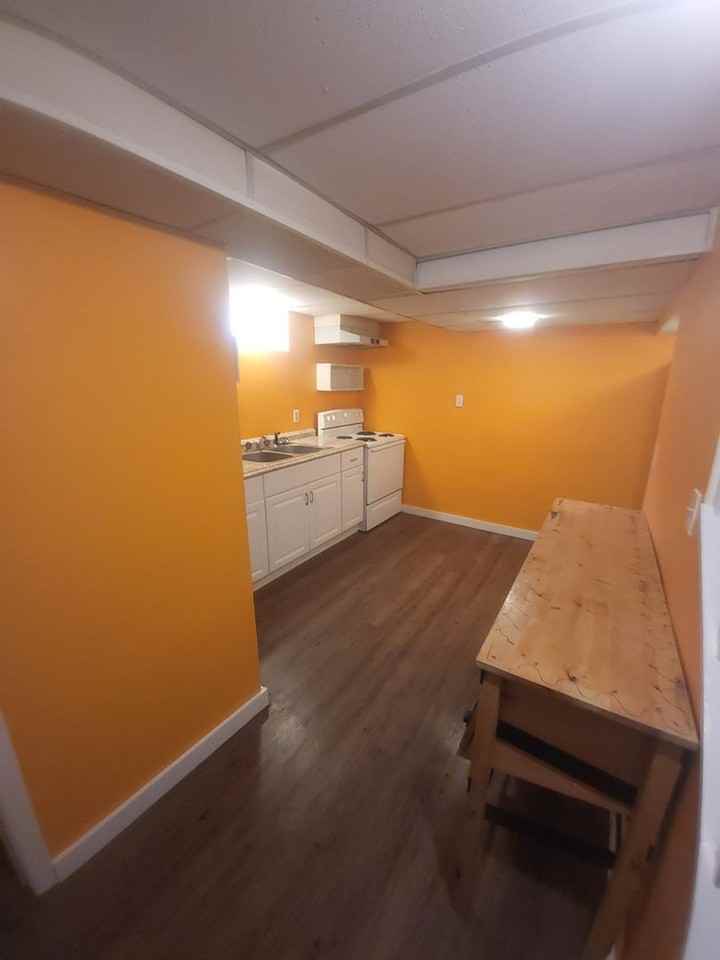 304 S. 12th Ave - Photo 2 of 8