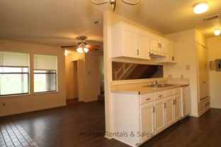 504 Angus Cir Apt D #Apt D - Photo 1 of 1