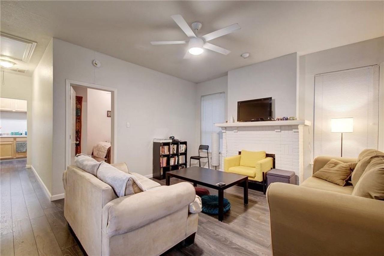 509 Elmwood Pl - Photo 7 of 19