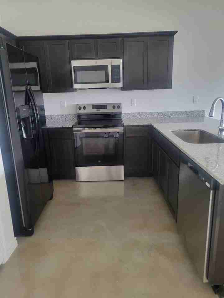 1265 Lehmann - Photo 5 of 21