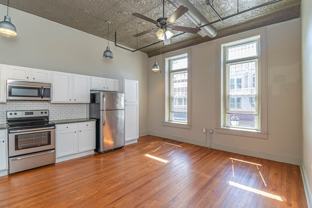 215 Nash St E Apt G #Apt G - Photo 1 of 1