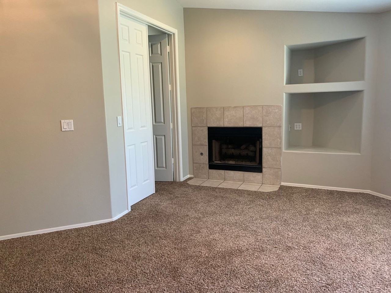 7520 East Earll Drive #47 - Photo 3 of 16