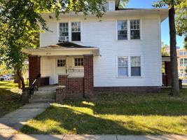 featured image of 419 W Stadium Ave