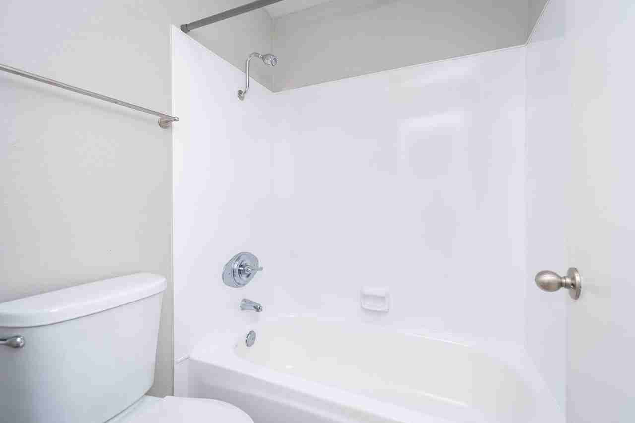 Summerfield Place - Photo 2 of 50