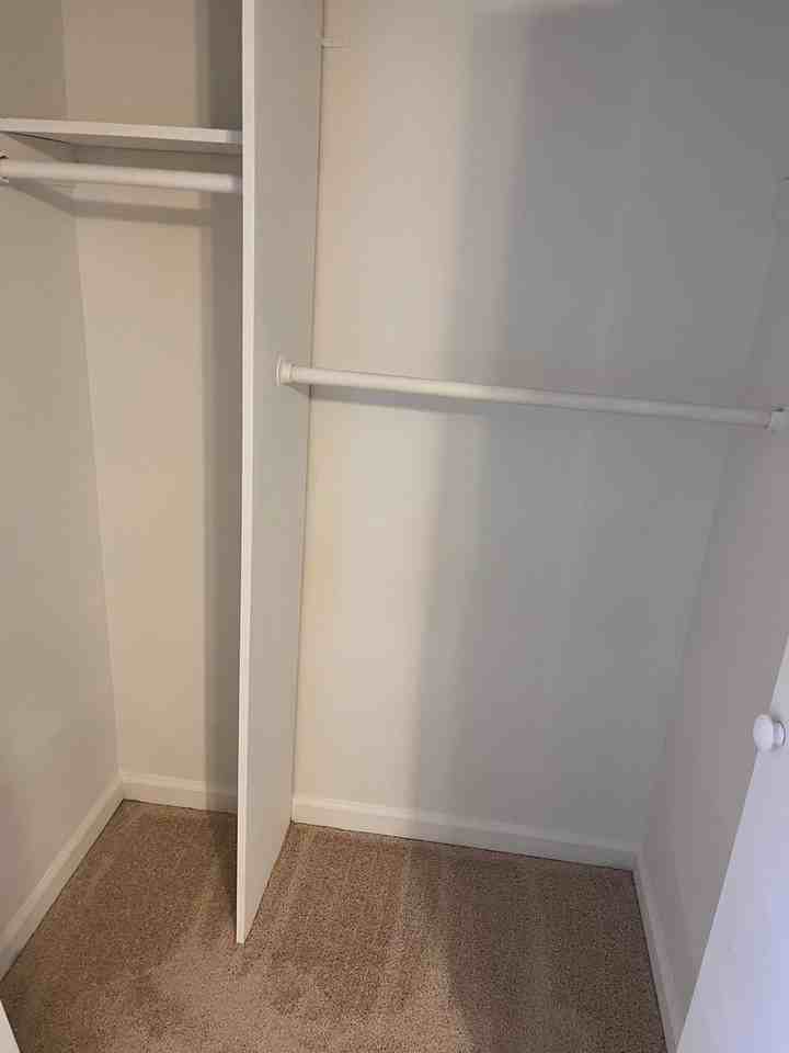 Charming 2 - Photo 2 of 12