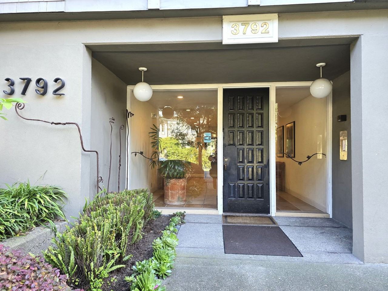 3792 Harrison Street - Photo 2 of 28