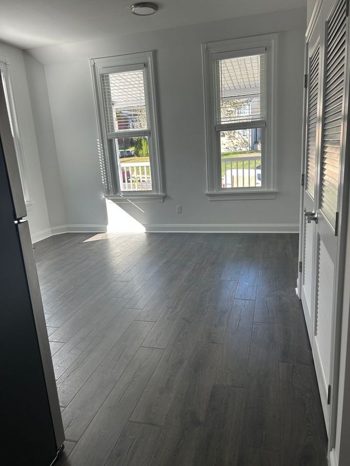 132 Flax Hill LLC - Photo 2 of 6