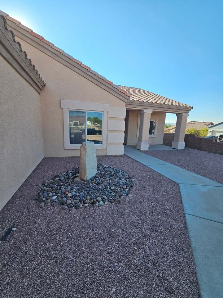 2642 Sanctuary Dr - Photo 6 of 37