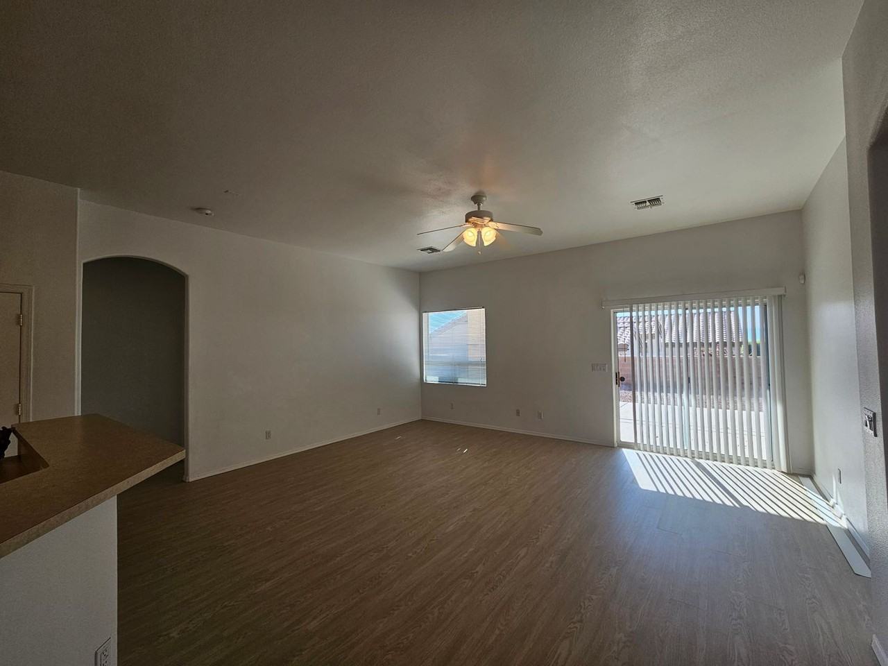 2642 Sanctuary Dr - Photo 7 of 37