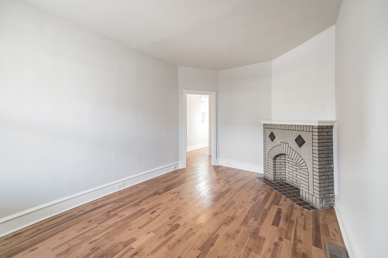 1640 S 56th St - Photo 7 of 17