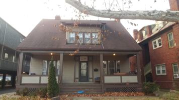 featured image of 2015 Summit St